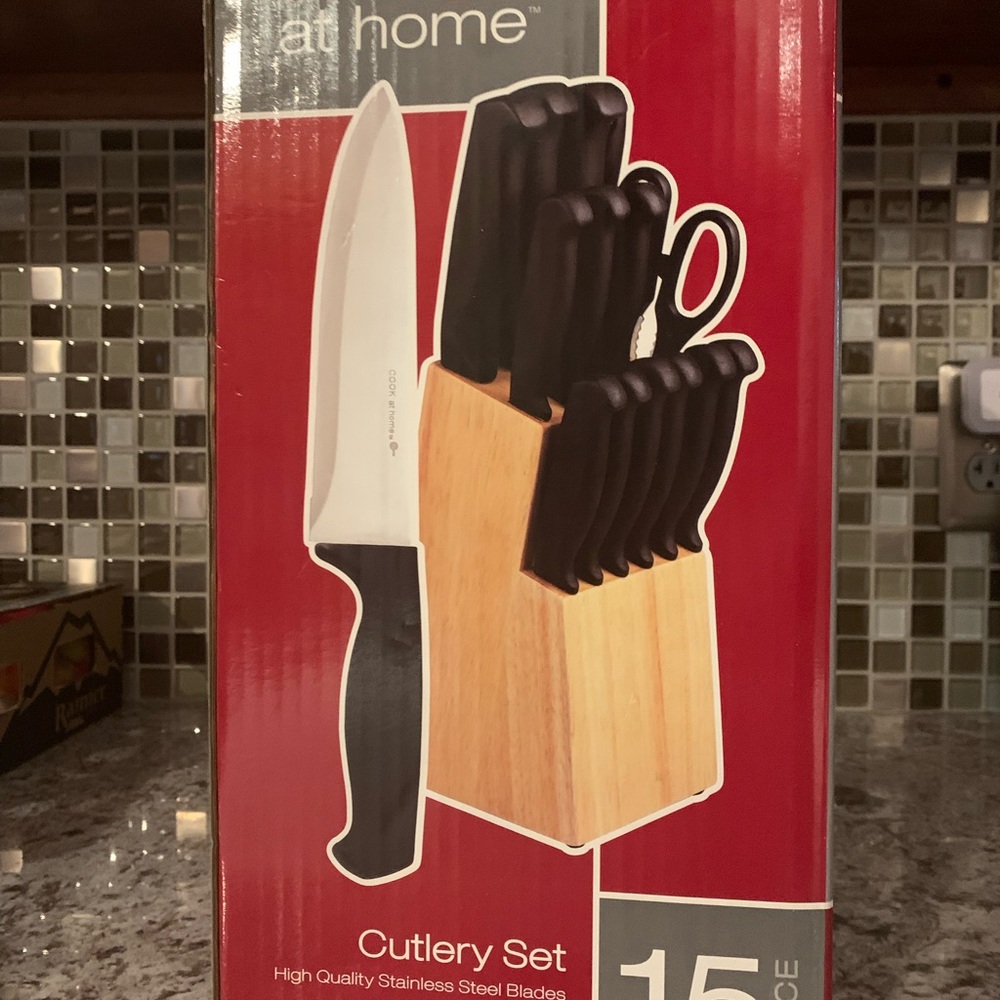 Brand new cutlery set